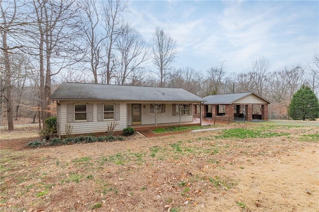 ranch-style house with a porch