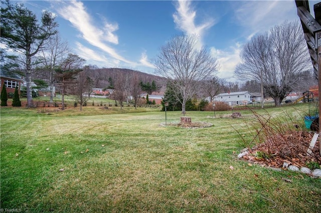 view of yard with a mountain view