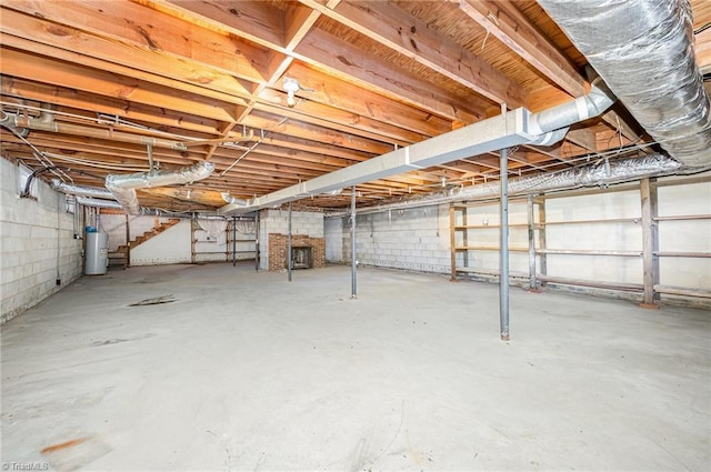 610 Frye Bridge Rd, Clemmons, NC 27012 - unfinished below grade area featuring water heater