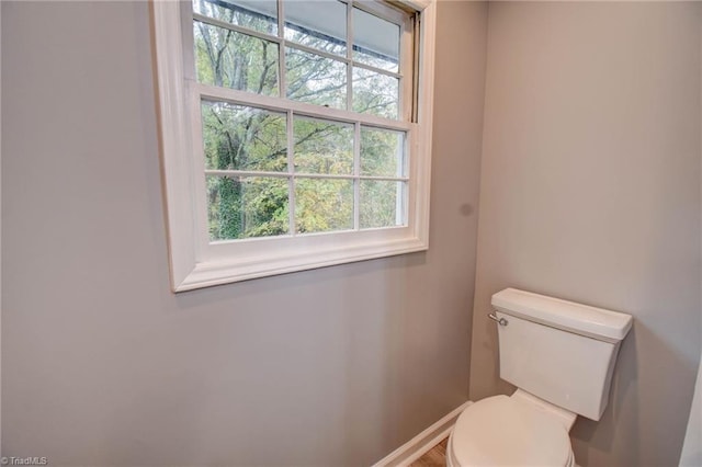 1638 Colonial Dr, Salisbury, NC 28144 - bathroom featuring toilet and baseboards