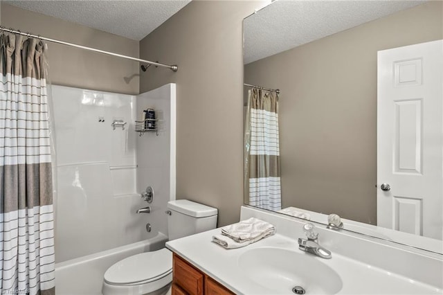 7145 Franklin Rd, Lewisville, NC 27023 - full bath with a textured ceiling, vanity, and shower / tub combo
