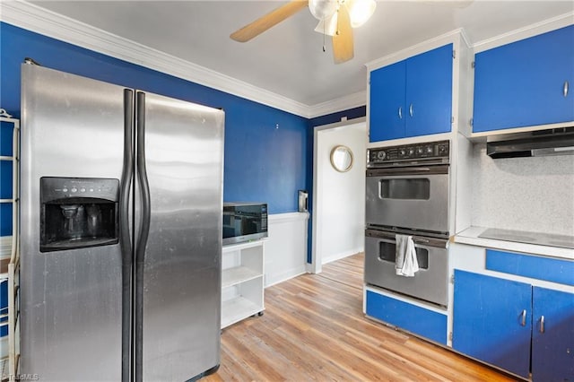 kitchen featuring blue cabinets, crown molding, light hardwood / wood-style flooring, tasteful backsplash, and stainless steel appliances