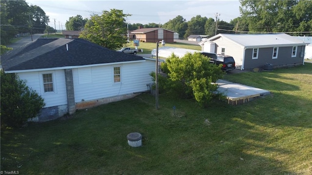 1406 E Pine St, Mount Airy, NC 27030 - view of green lawn