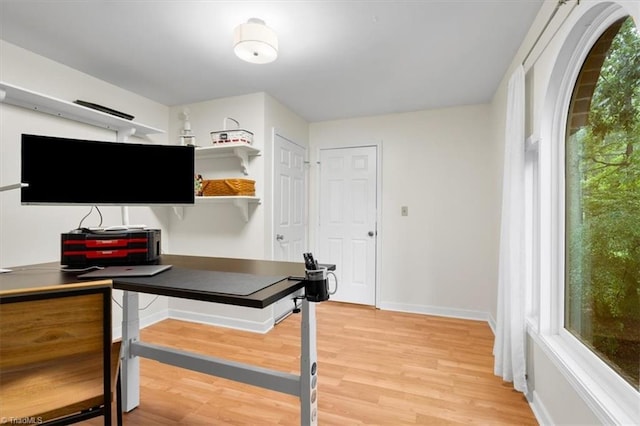 573 Doe Run Dr, Kernersville, NC 27284 - office area featuring light wood-style flooring and baseboards