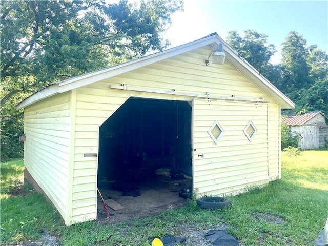 1107 Walnut St, Reidsville, NC 27320 - view of outbuilding