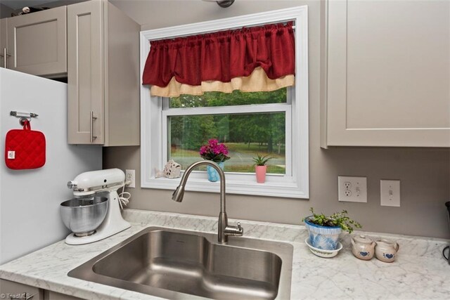 151 N Shore Dr, Lexington, NC 27292 - interior details with light countertops and a sink