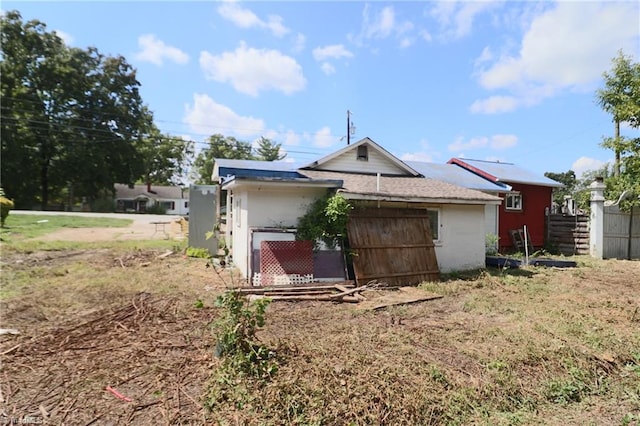 view of side of property