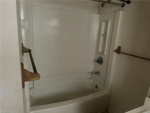 3815 Sheridan Rd, Greensboro, NC 27455 - full bath with shower / bathtub combination