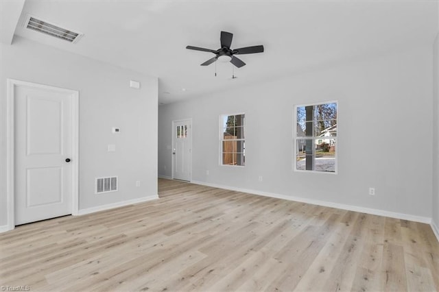 unfurnished room with light hardwood / wood-style floors and ceiling fan