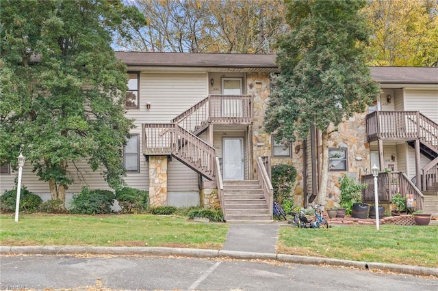 1040 Rock Knoll Ct Unit 193, Winston-Salem, NC 27107 - view of building exterior with stairs