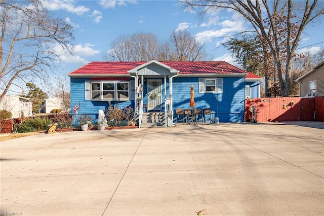 view of front of house