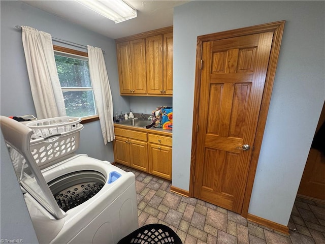 1346 Overland Trl, Hays, NC 28635 - laundry area with washer and clothes dryer, baseboards, and cabinet space