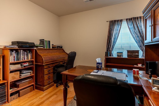 4036 Eastside Ct, Winston-Salem, NC 27127 - office area featuring light wood-type flooring