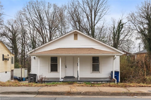 bungalow-style house with covered porch