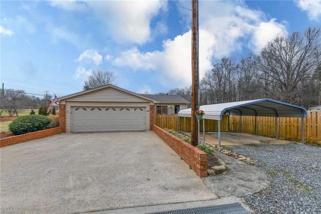 view of front of property featuring a carport