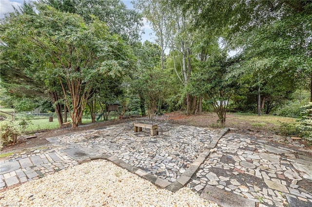 view of yard with a patio