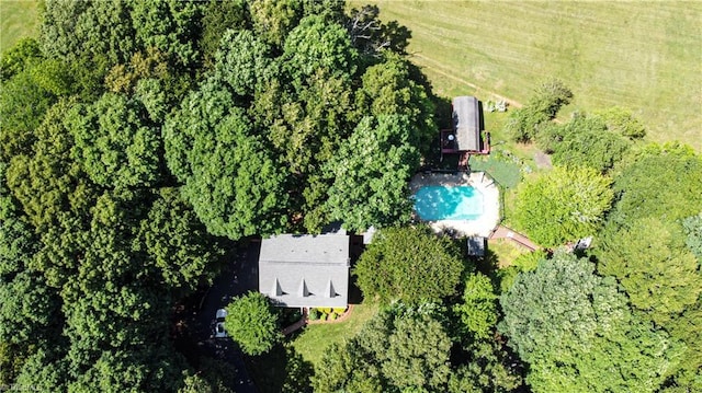 3501 River Ridge Rd, Pfafftown, NC 27040 - aerial view of a pool area
