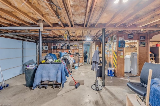 basement featuring washer / dryer