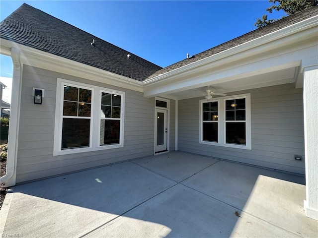 view of patio with ceiling fan