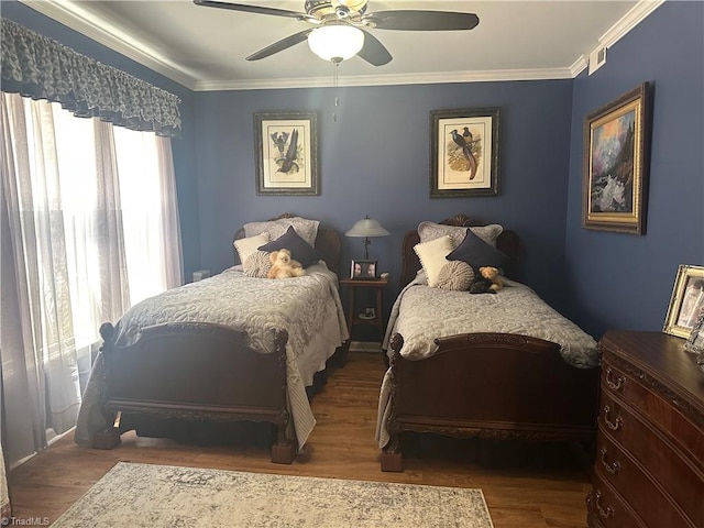 5244 Old Plantation Cir, Winston-Salem, NC 27104 - bedroom with wood finished floors, a ceiling fan, and ornamental molding