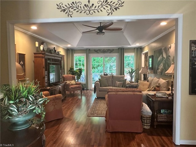 5244 Old Plantation Cir, Winston-Salem, NC 27104 - living area featuring ornamental molding, a raised ceiling, a ceiling fan, wood finished floors, and recessed lighting