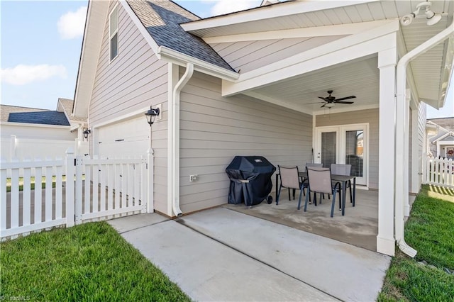 view of patio / terrace with area for grilling and ceiling fan