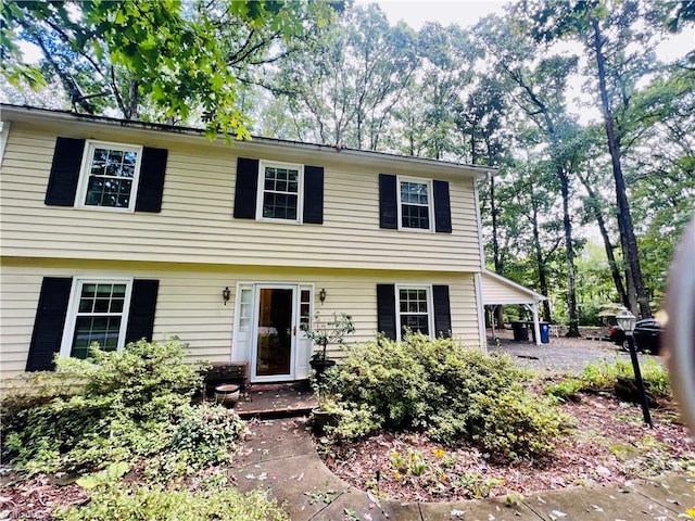 view of colonial inspired home