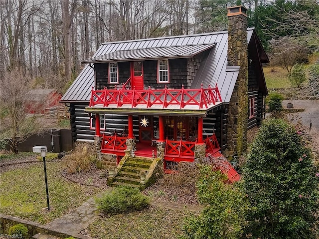 view of front of home featuring a deck