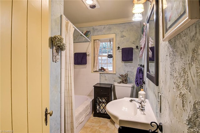 full bathroom featuring vanity, crown molding, shower / bath combo, and toilet