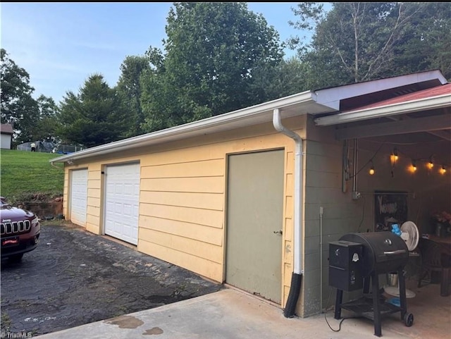 357 Town N Country Dr, Wilkesboro, NC 28697 - view of detached garage