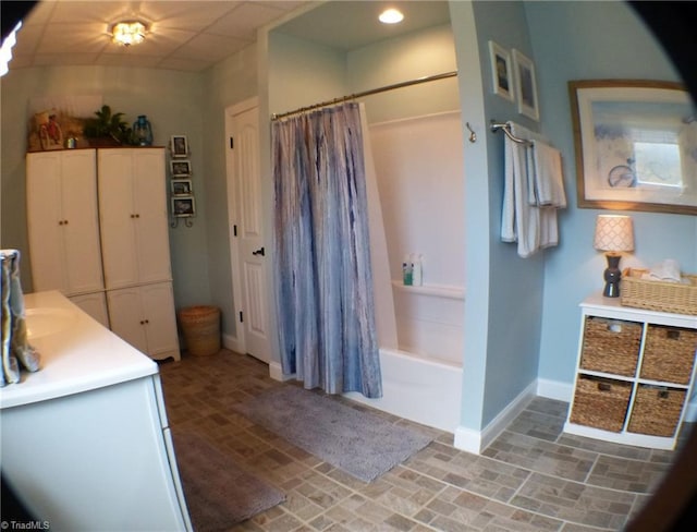 1564 Thore Rd, Pinnacle, NC 27043 - full bathroom featuring baseboards, vanity, shower / bath combination with curtain, and recessed lighting