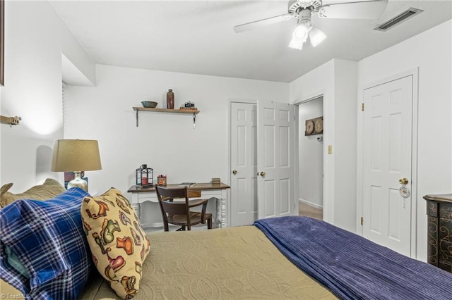 bedroom featuring ceiling fan