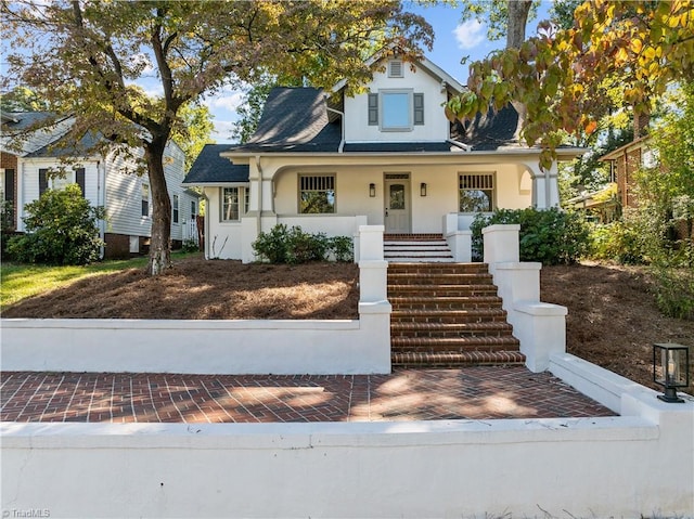 view of front of property with covered porch