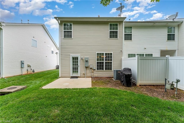 2305 Hartfield Cir, Winston-Salem, NC 27103 - rear view of property featuring a patio