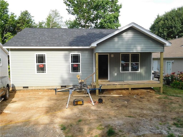 132 Crestwood Cir, High Point, NC 27260 - view of front facade with covered porch and crawl space