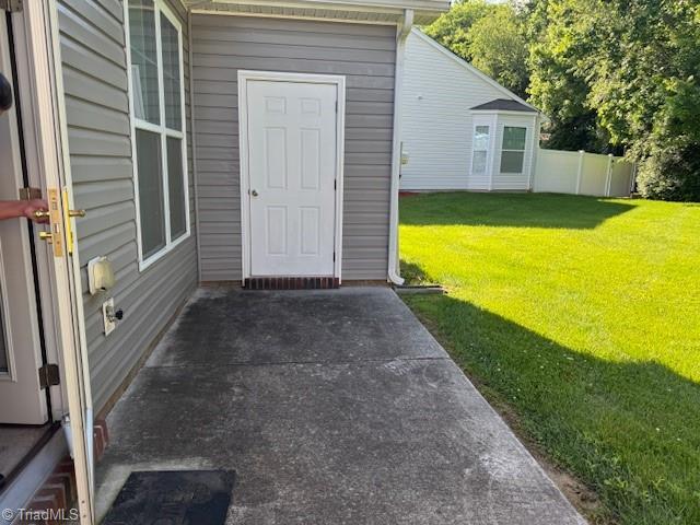 4373 Rex Ct, Winston-Salem, NC 27107 - entrance to property featuring a lawn