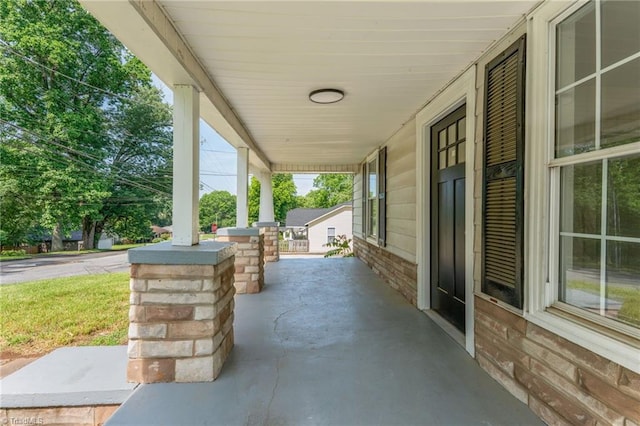 127 Oak Summit Rd, Winston-Salem, NC 27105 - view of covered porch