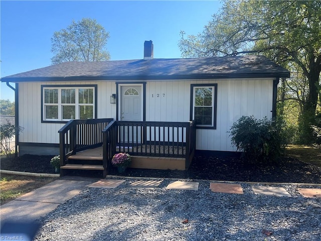 view of front of property featuring a deck