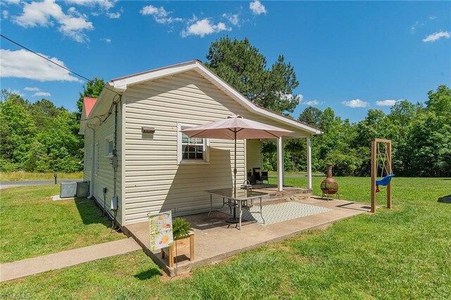 1055 Old Silver Hill Rd, Lexington, NC 27292 - view of patio / terrace