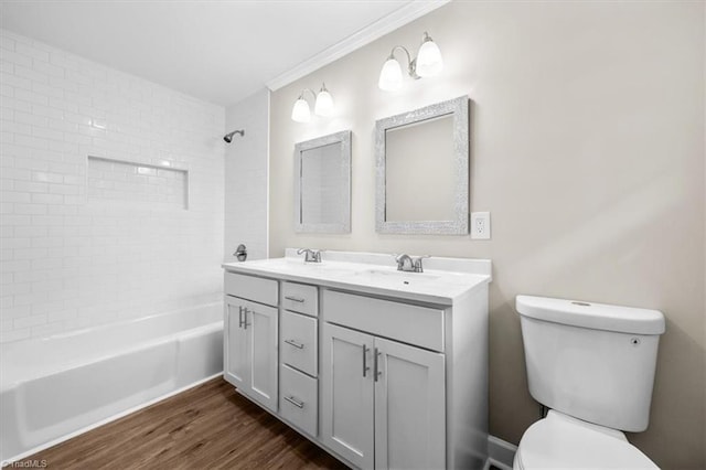 2517 Hopewell Friends Rd, Asheboro, NC 27205 - bathroom featuring double vanity, wood finished floors, shower / bathtub combination, and crown molding