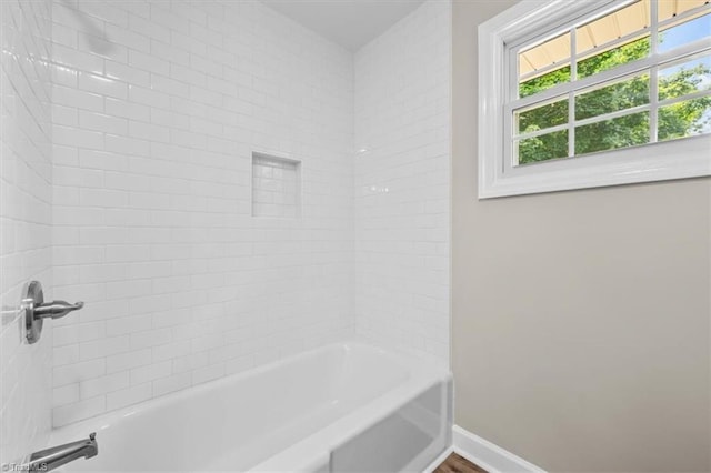 2517 Hopewell Friends Rd, Asheboro, NC 27205 - bathroom featuring shower / washtub combination
