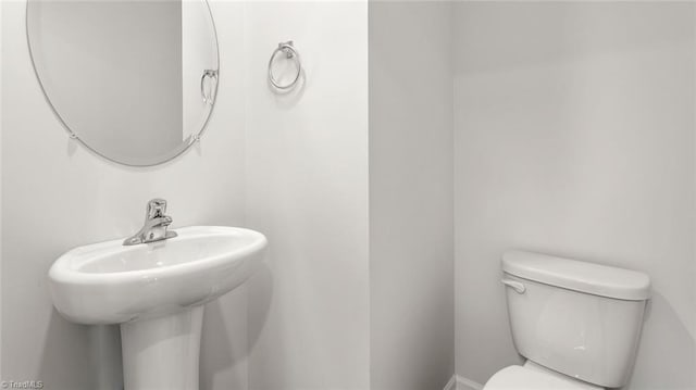 1529 String Dr, Winston-Salem, NC 27107 - bathroom with toilet