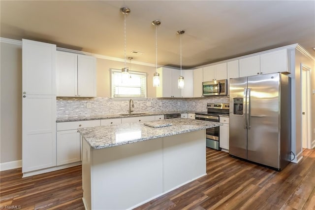 5170 Sunrise Ter, Winston-Salem, NC 27105 - kitchen with stainless steel appliances, a sink, and crown molding