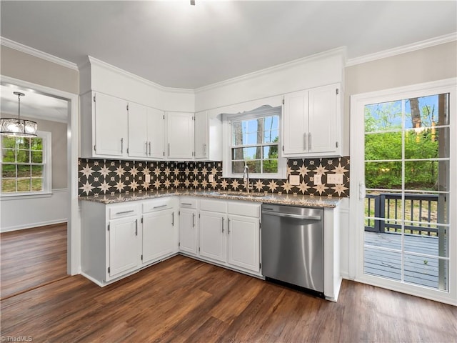 kitchen with tasteful backsplash, ornamental molding, dark wood-type flooring, and dishwasher