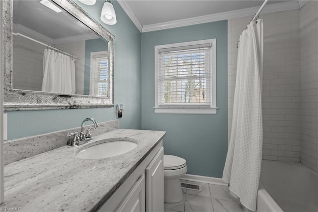 full bathroom featuring shower / tub combo with curtain, vanity, ornamental molding, and toilet