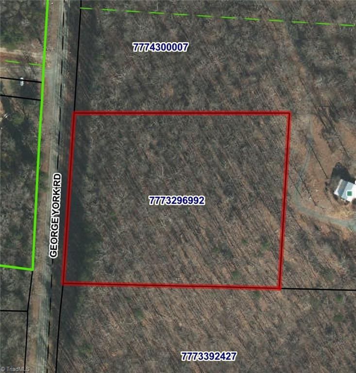1 George York Rd, Randleman, NC 27317
