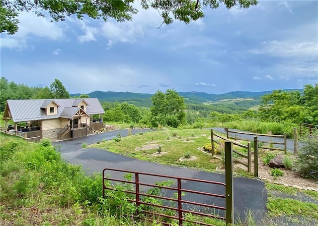 1295 Will Vannoy Rd, West Jefferson, NC 28694 - view of mountain background