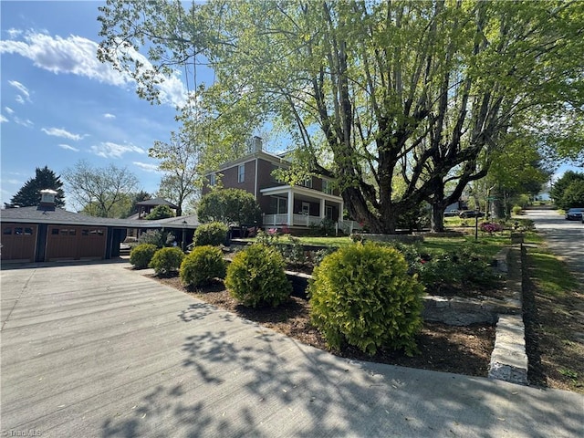 209 Abernathy St NW, Lenoir, NC 28645 - view of front facade with a garage
