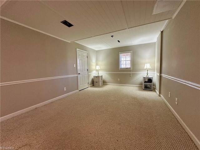 spare room with carpet flooring