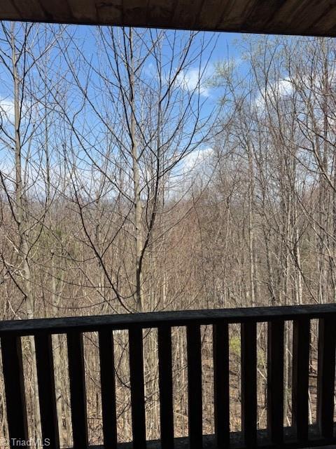 197 Mahogany Ct, Lansing, NC 28643 - view of balcony